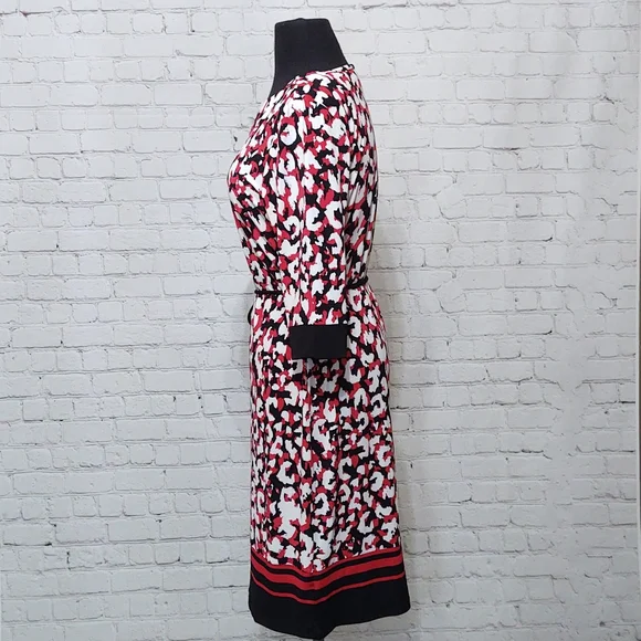 Liz Claiborn Black, Red and White 3/4 Sleeve Shift Dress - Picture 3 of 11
